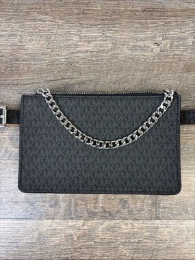 Michael Kors Signature Logo Belt Bag Black Silver Chain Accent